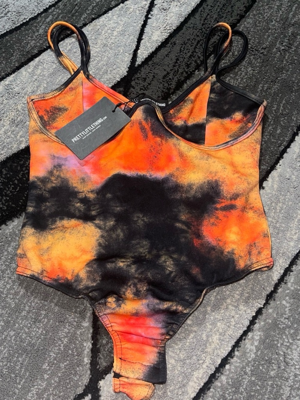 PrettyLittleThing Orange and Black Tie-Dye